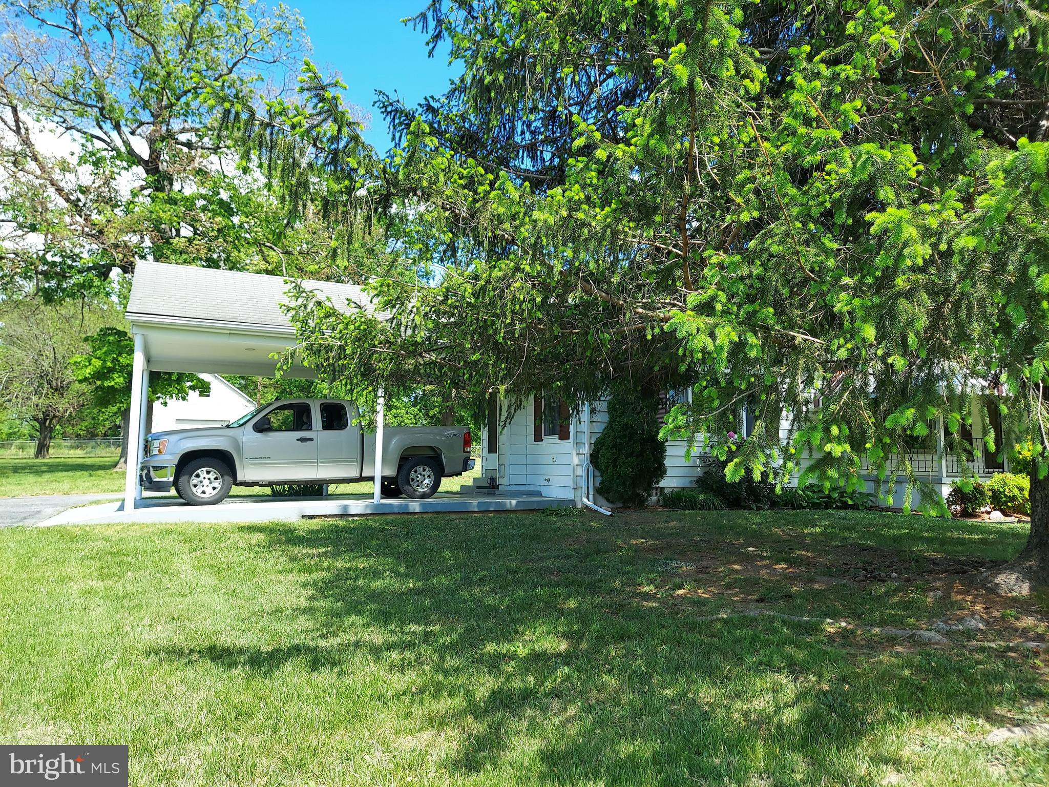 1872 STRASBURG ROAD