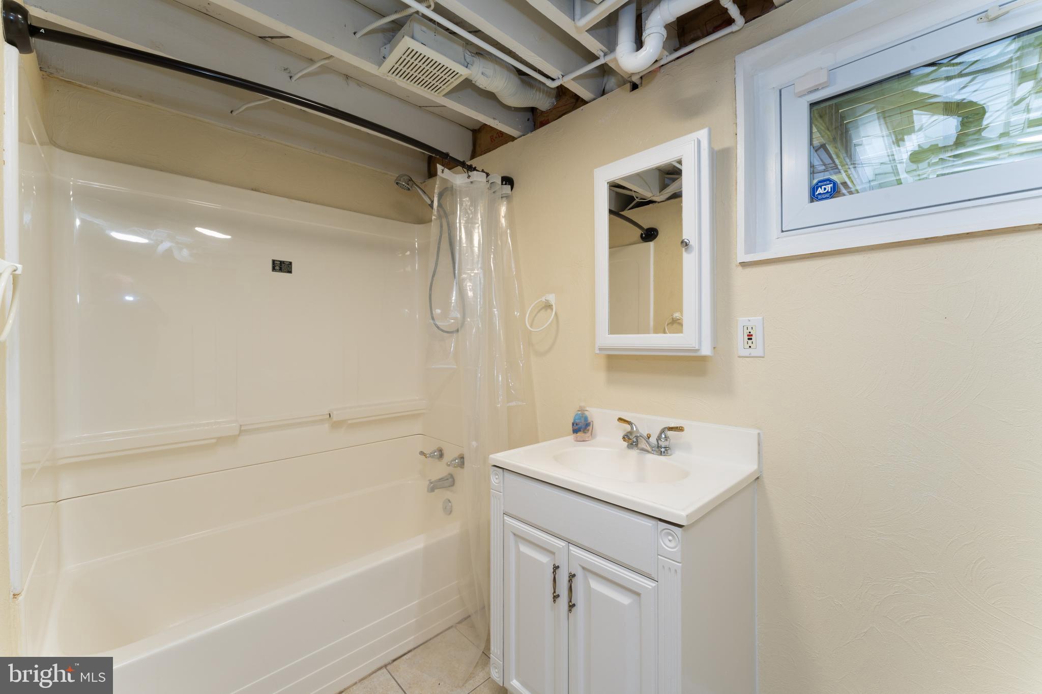 CHALFONTE - Residential Lease