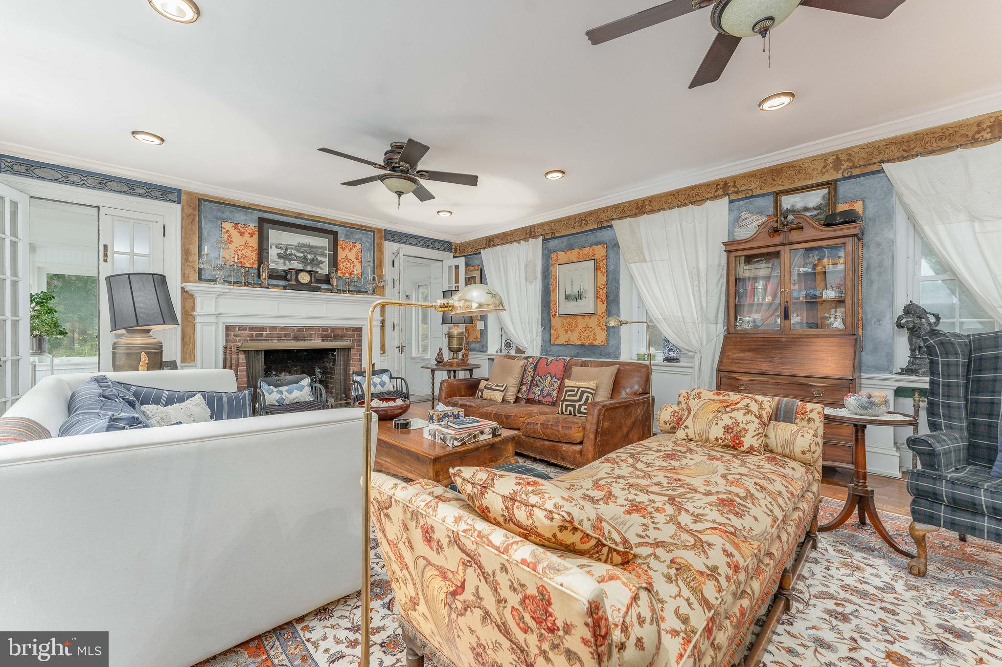 GULPH MILLS VIL - Residential