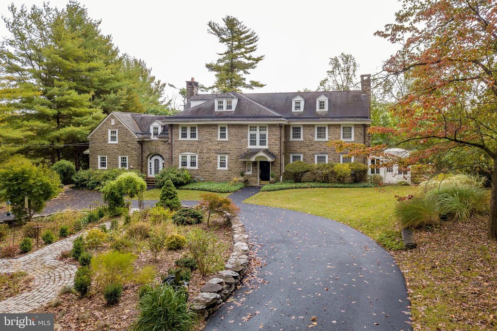 Photo of 123 Gypsy Lane, KING OF PRUSSIA, PA 19406 (MLS # PAMC2157654)