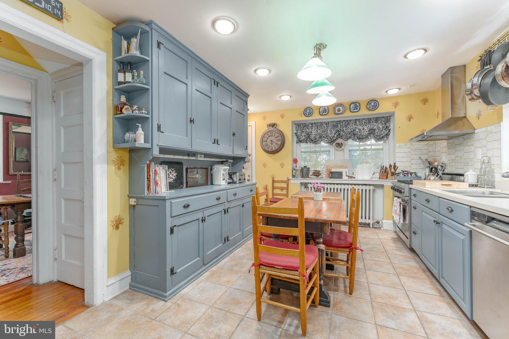 GULPH MILLS VIL - Residential