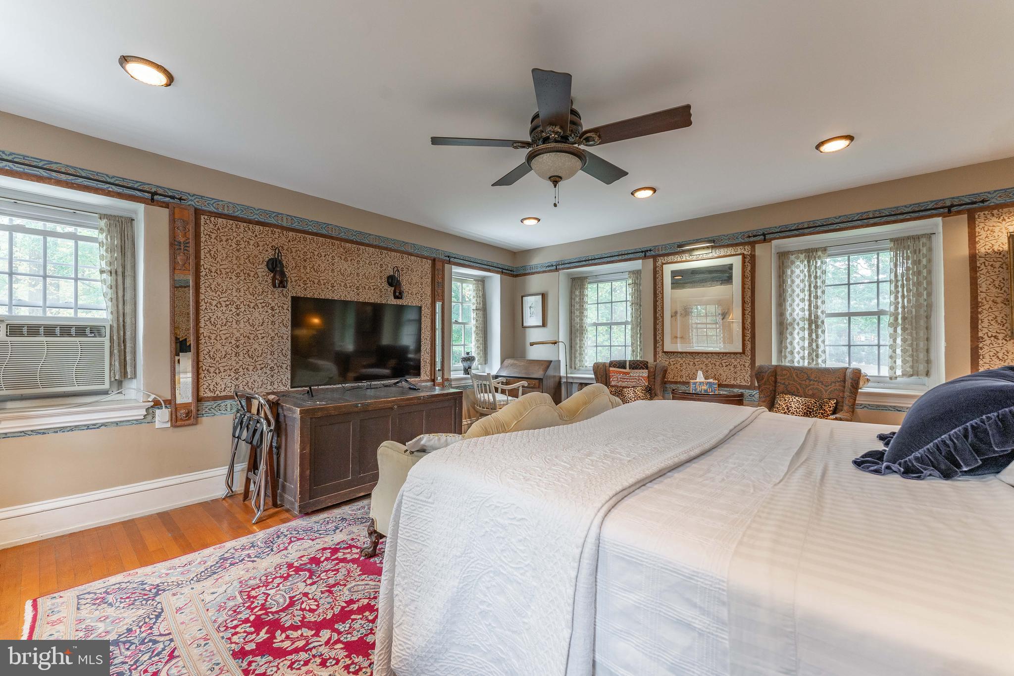 GULPH MILLS VIL - Residential