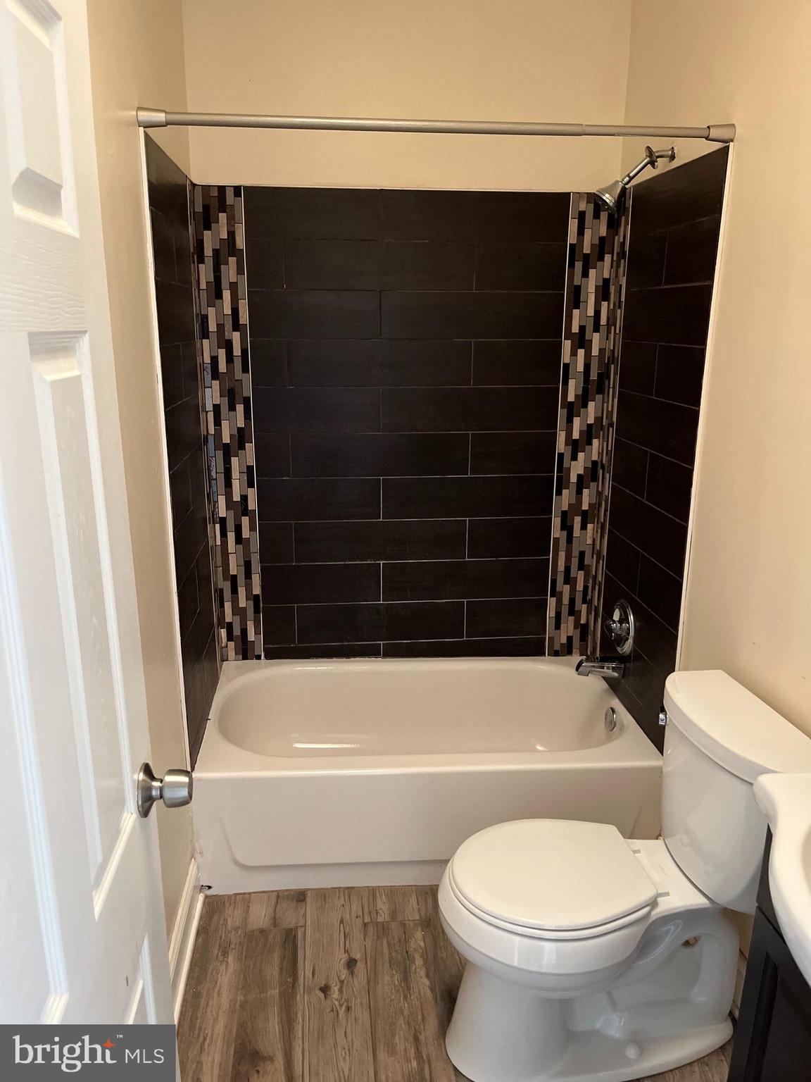 BRIDESBURG - Residential