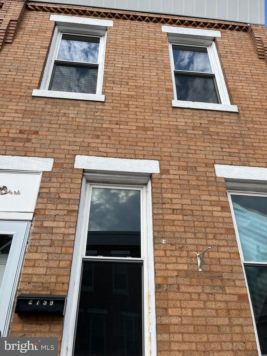 Welcome to this inviting 3-bedroom, 2-bath row home in  Bridesburg, thoughtfully renovated with modern updates. Inside, luxury vinyl plank flooring spans throughout, enhancing the clean and contemporary design. The stylish kitchen, equipped with stainless steel appliances and matte black fixtures.   A striking exposed brick wall adds character to the airy living space, filled with natural light.  Combining contemporary amenities with classic charm, this home is move-in ready and waiting for you!