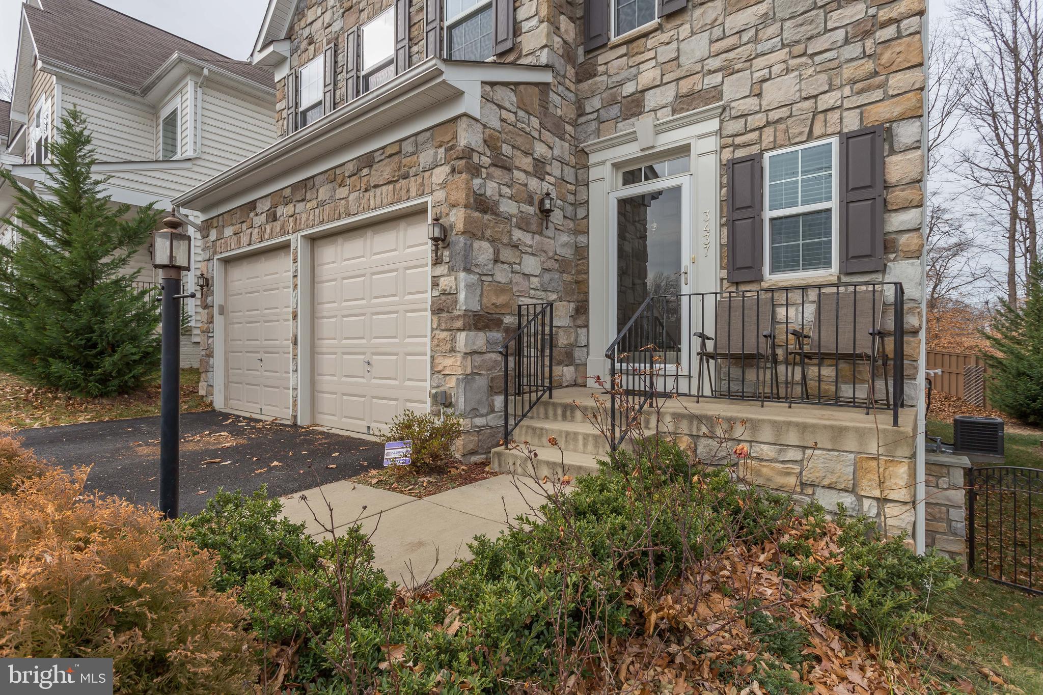 EAGLES POINTE - Residential Lease