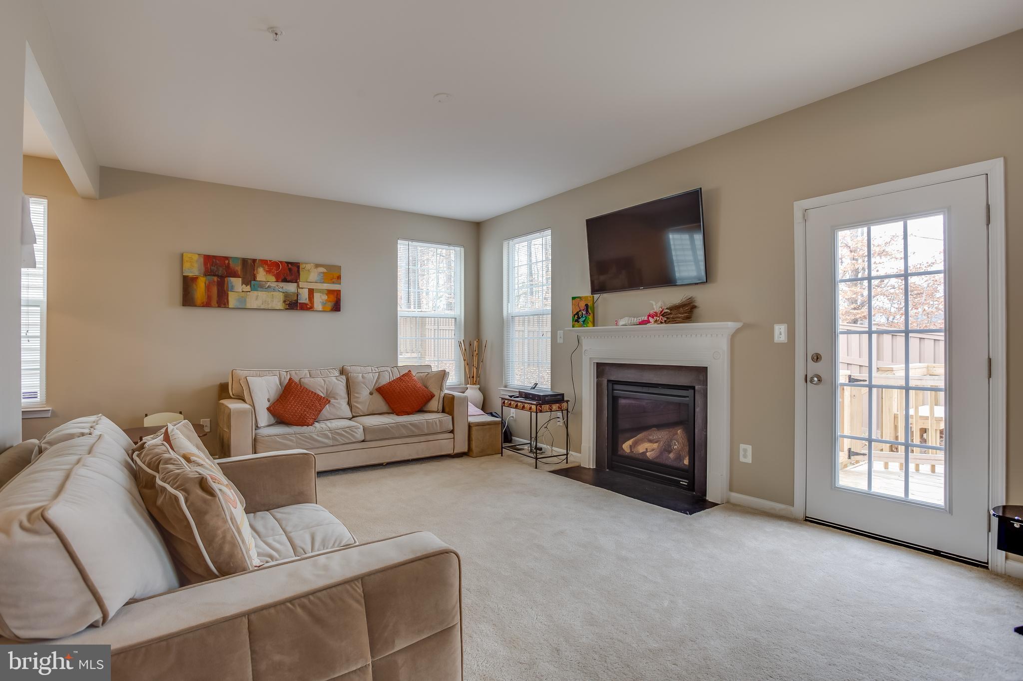 EAGLES POINTE - Residential Lease