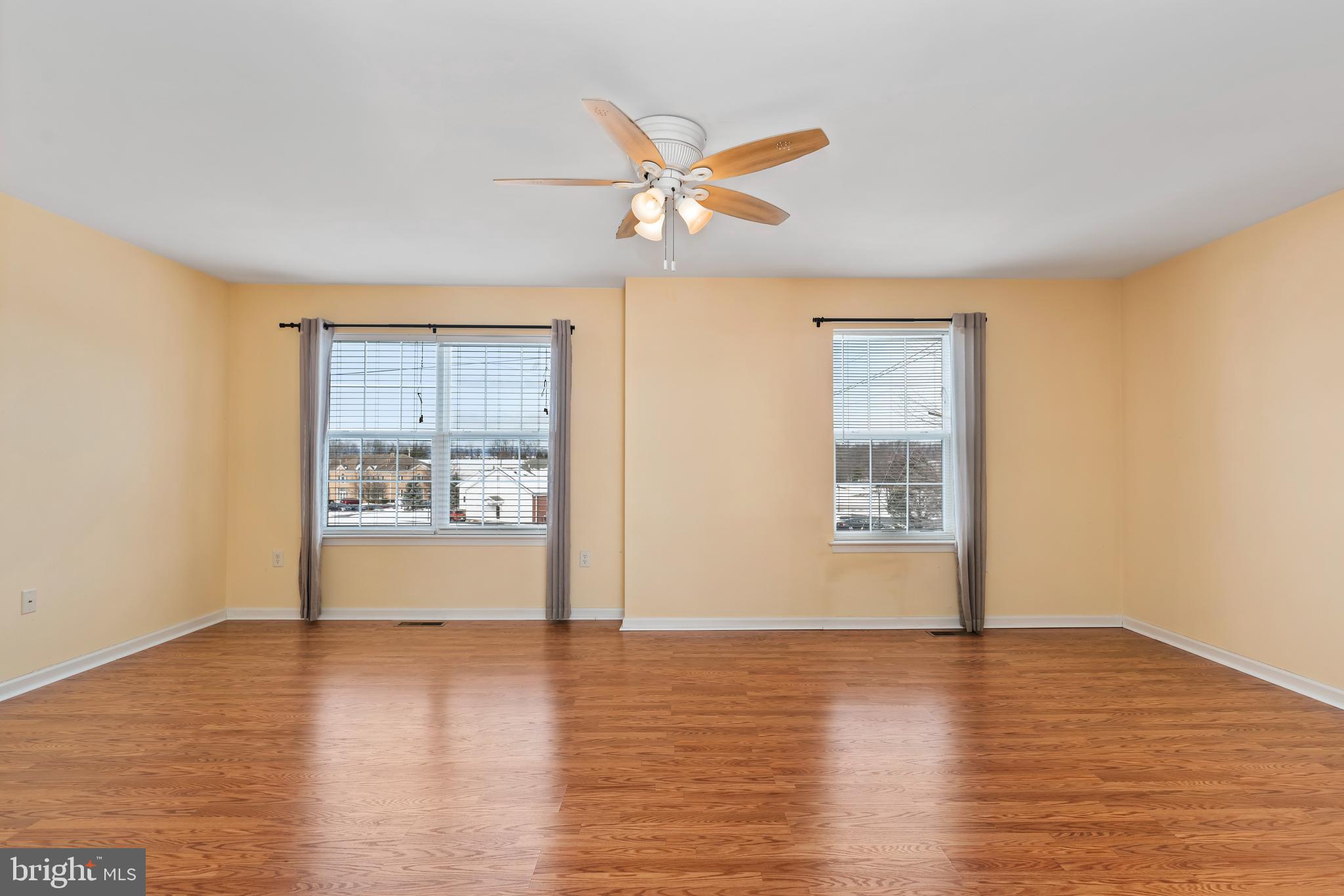 SCHOOLHOUSE CROSSING - Residential Lease