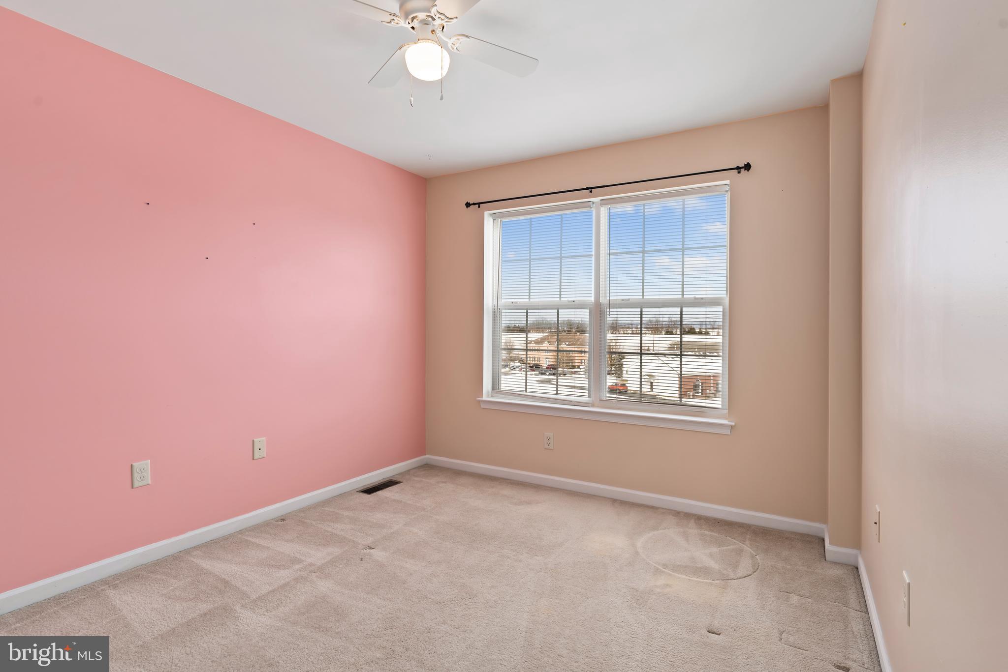 SCHOOLHOUSE CROSSING - Residential Lease