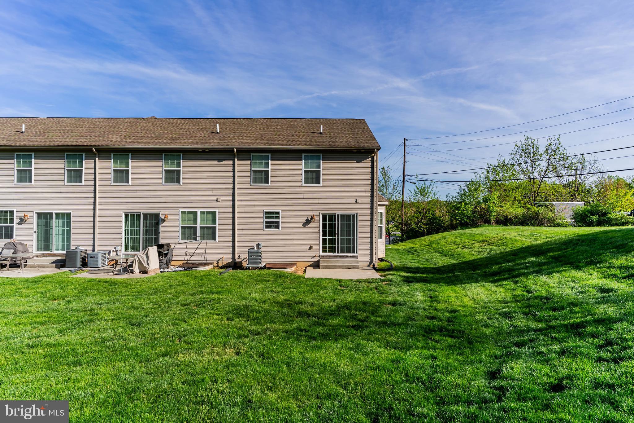 SCHOOLHOUSE CROSSING - Residential Lease