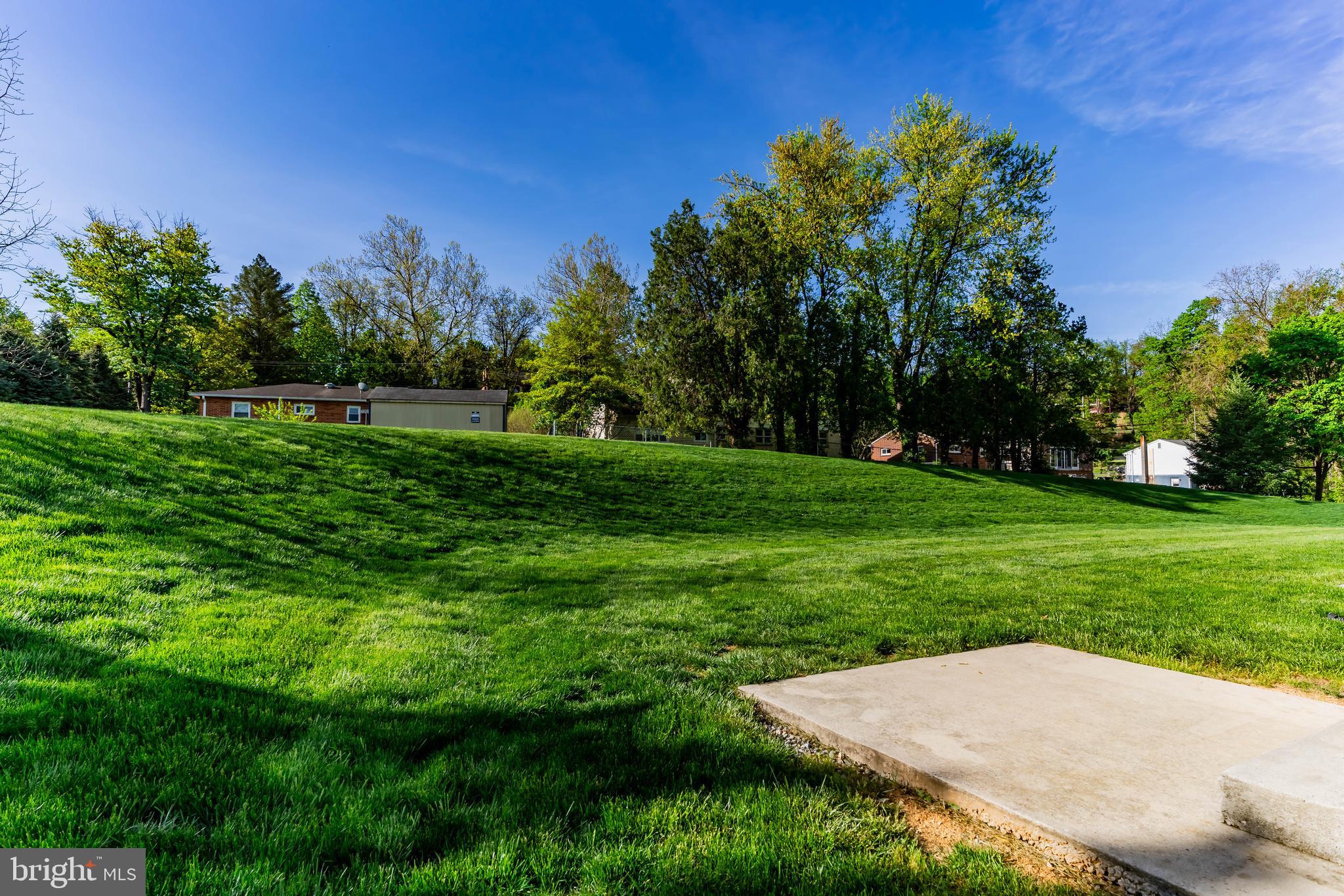 SCHOOLHOUSE CROSSING - Residential Lease