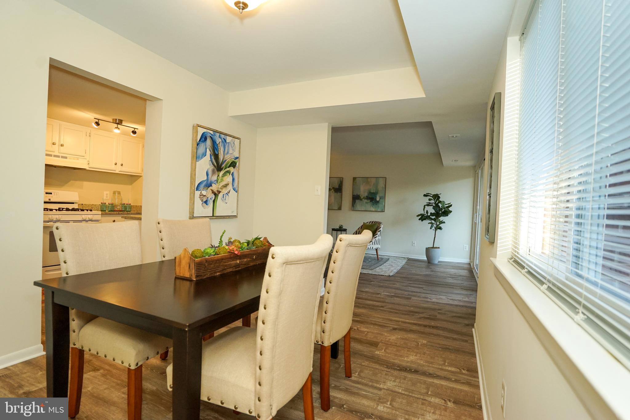 HUNTERS WOODS VILLAGE - Residential