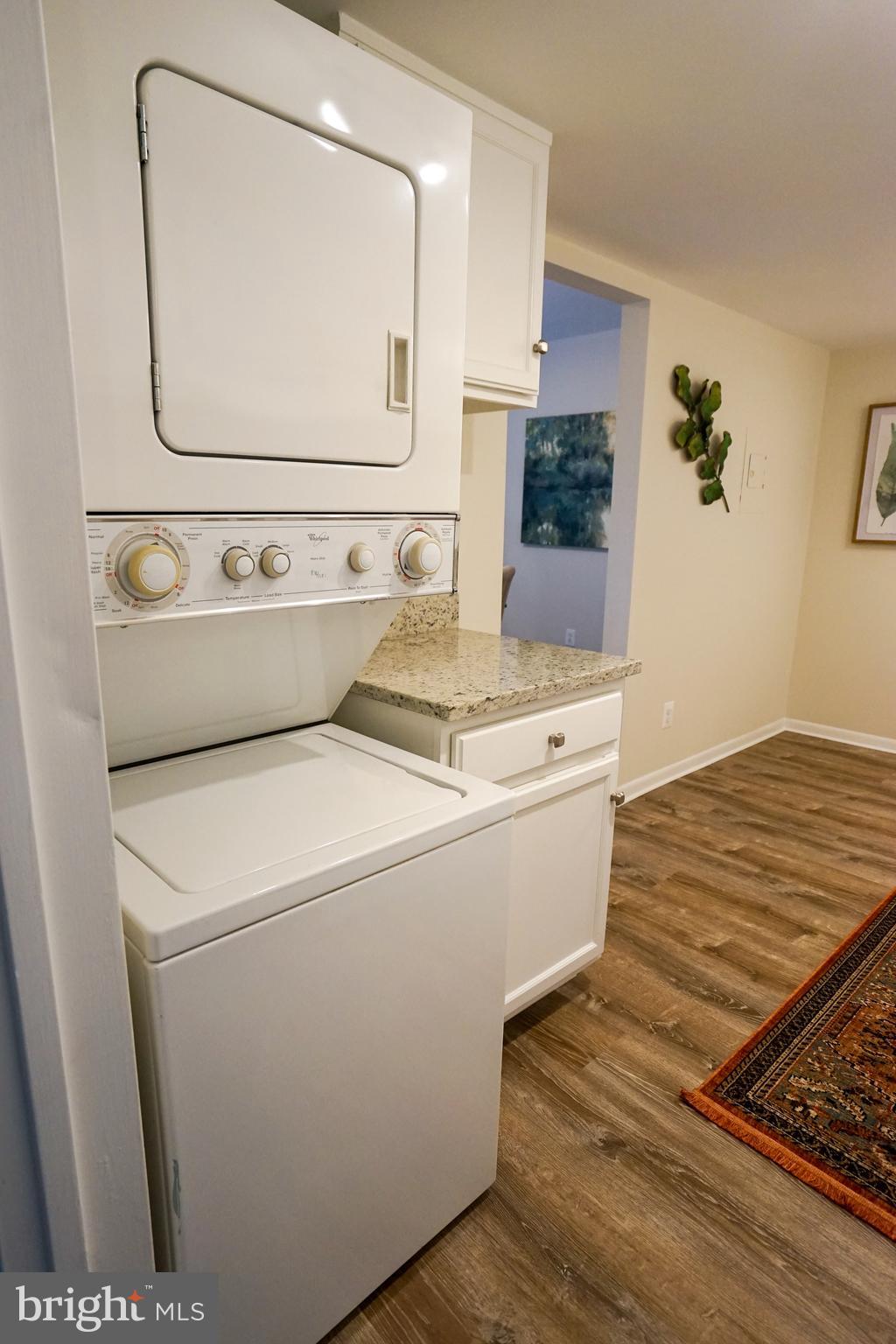 HUNTERS WOODS VILLAGE - Residential