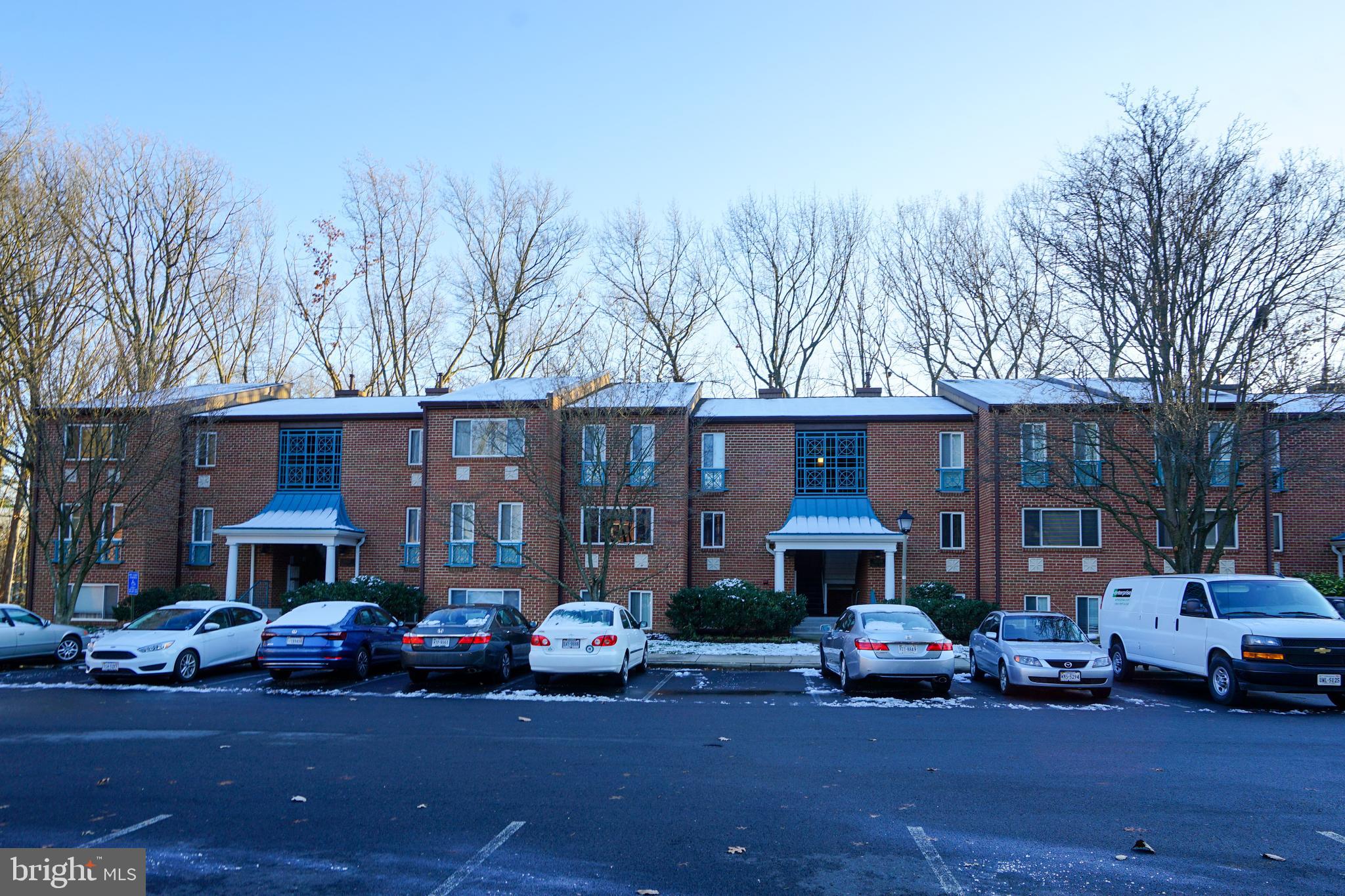 HUNTERS WOODS VILLAGE - Residential