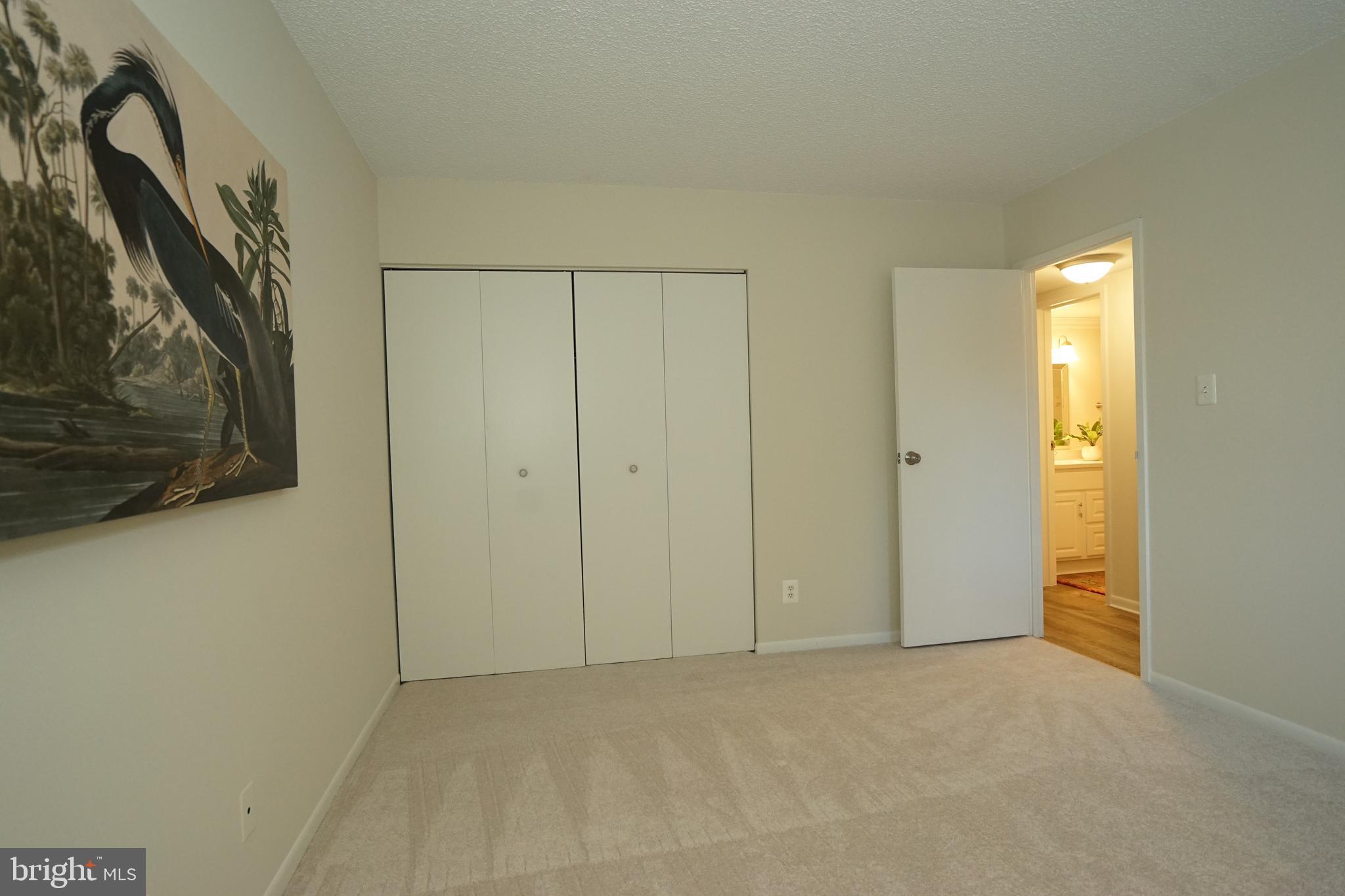 HUNTERS WOODS VILLAGE - Residential