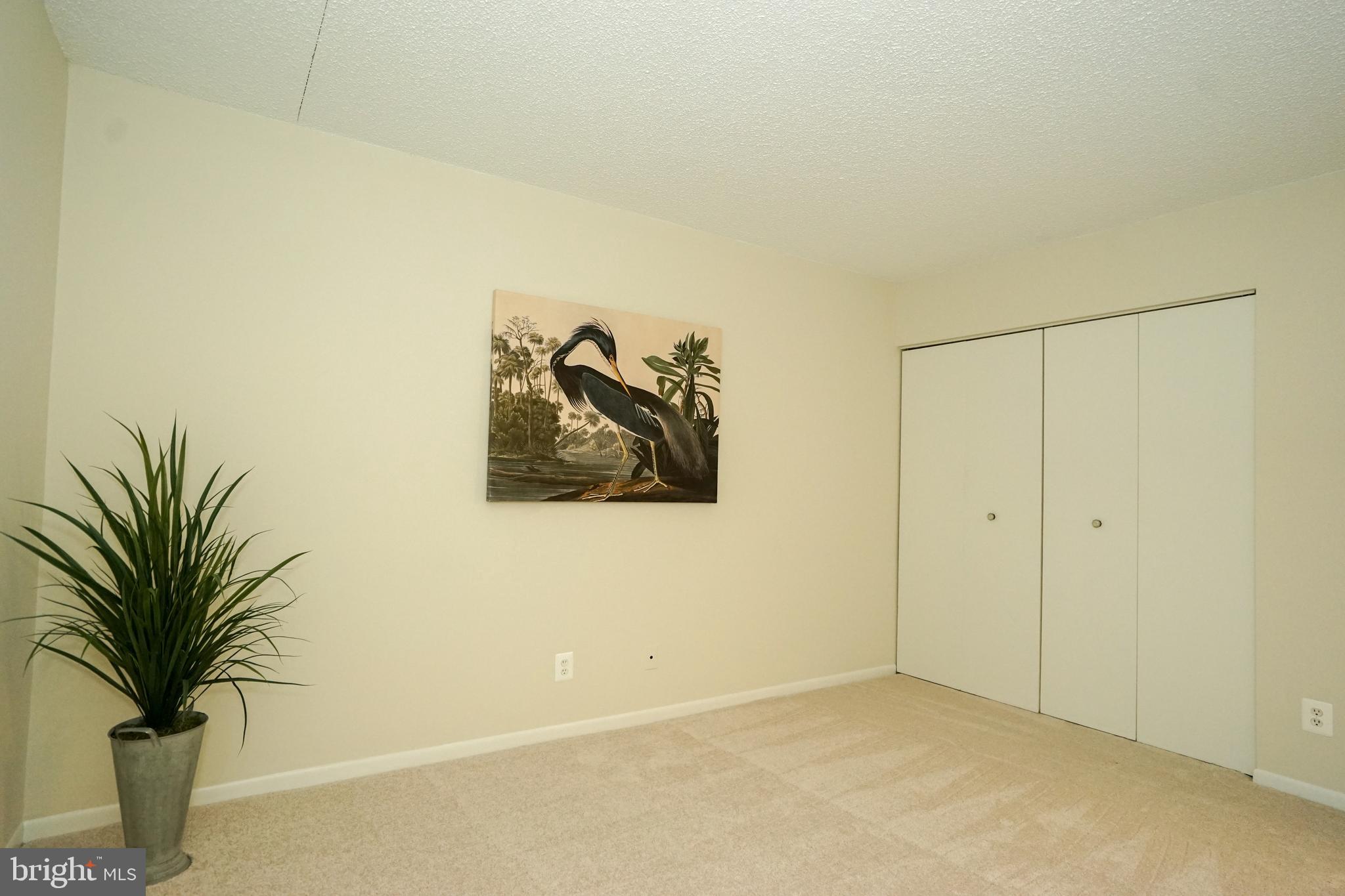 HUNTERS WOODS VILLAGE - Residential