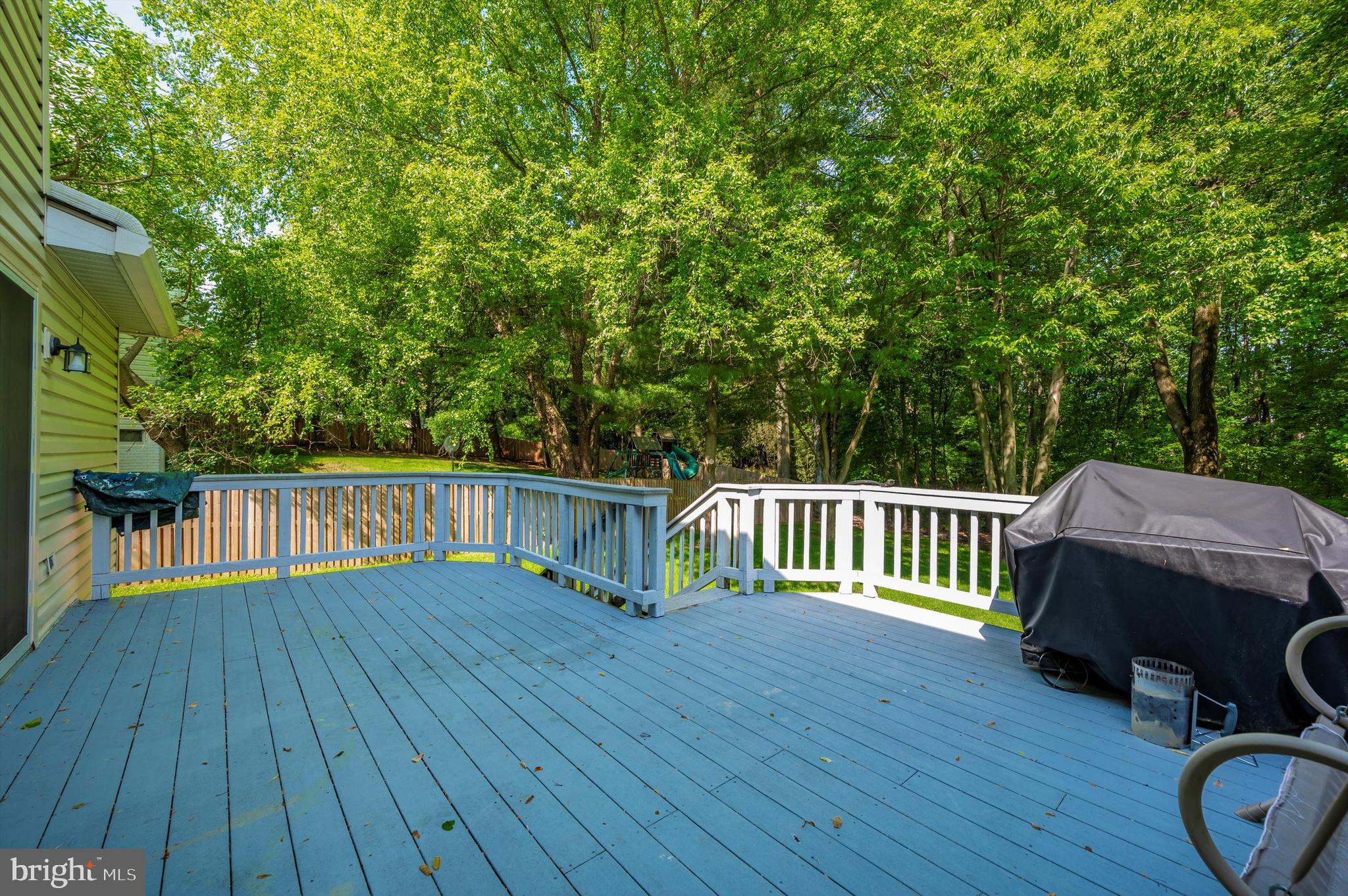 SENECA PARK NORTH - Residential Lease