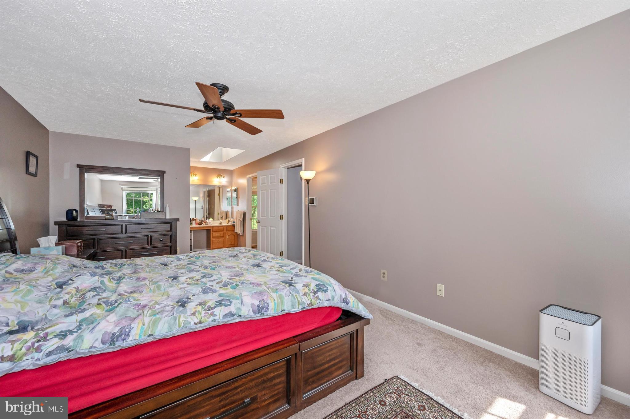 SENECA PARK NORTH - Residential Lease