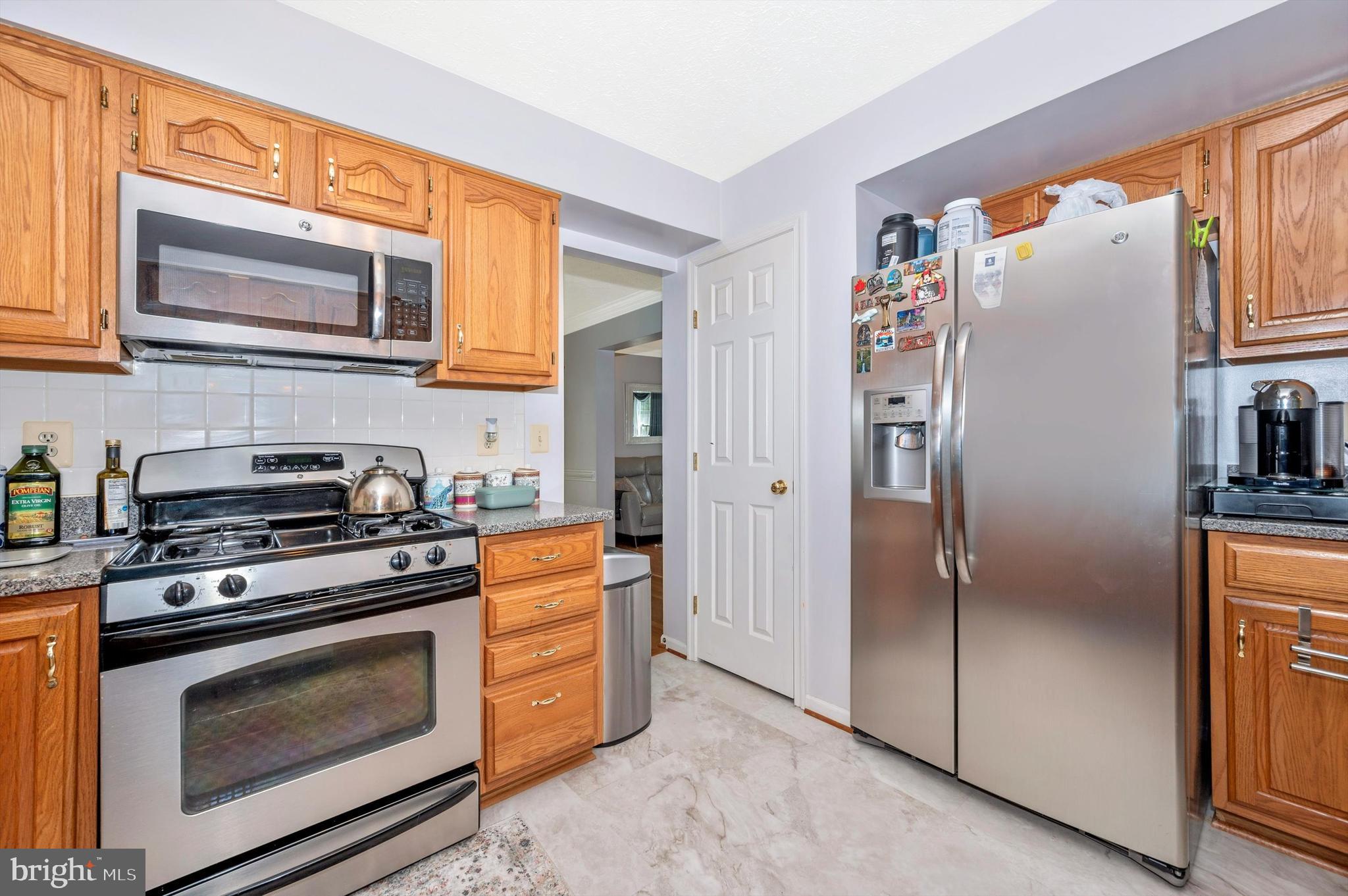 SENECA PARK NORTH - Residential Lease