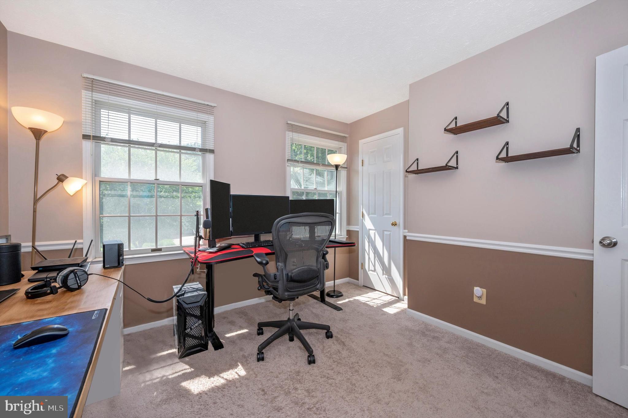 SENECA PARK NORTH - Residential Lease