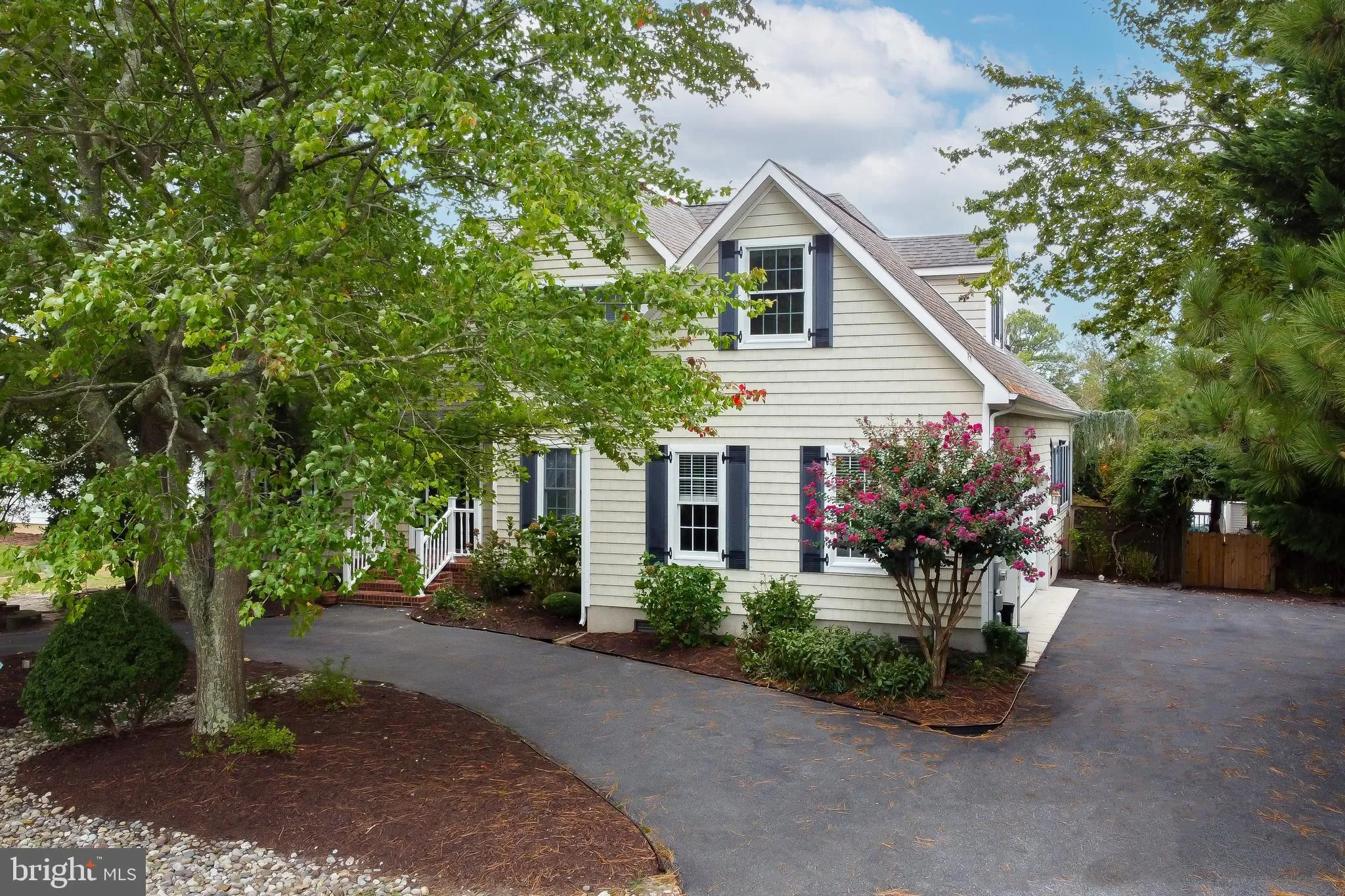 Rehoboth Beach, Delaware 19971, United States, 4 Bedrooms Bedrooms, ,4 BathroomsBathrooms,Residential,Contingent,42899