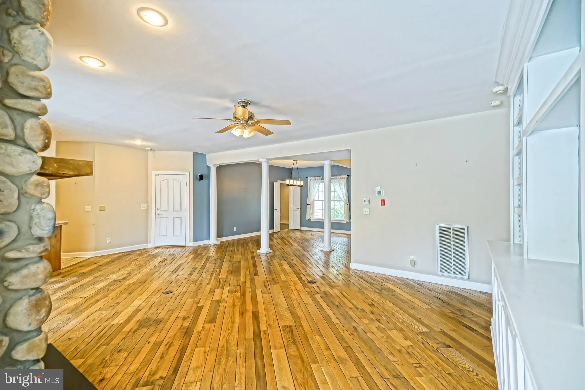 Rehoboth Beach, Delaware 19971, United States, 4 Bedrooms Bedrooms, ,4 BathroomsBathrooms,Residential,Contingent,42899