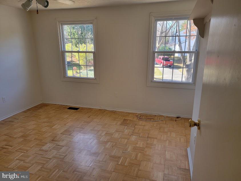 KINGS CONTRIVANCE - Residential