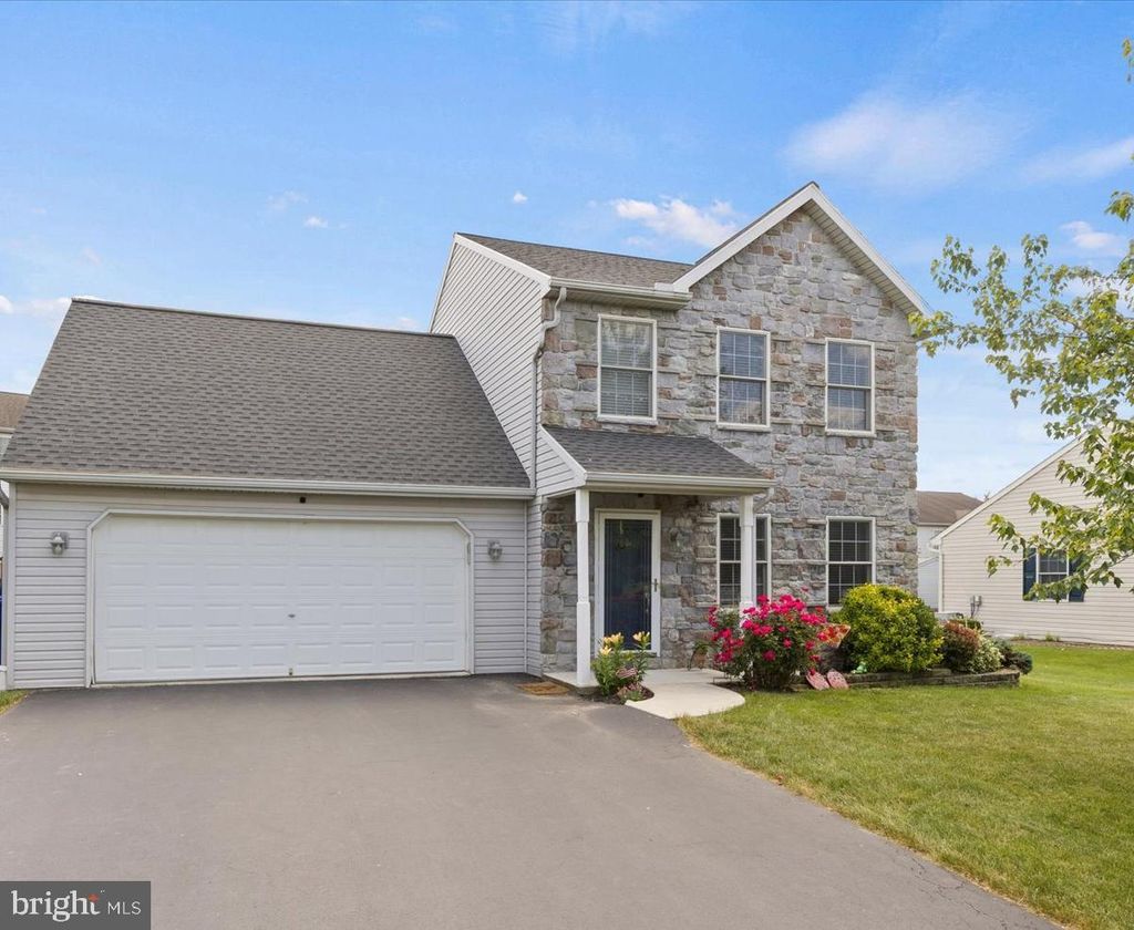 Photo of 1204 Willow Creek Drive, Mount Joy, PA 17552 (MLS # PALA2051754)