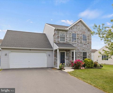 Photo of 1204 Willow Creek Drive, Mount Joy, PA 17552 (MLS # PALA2051754)