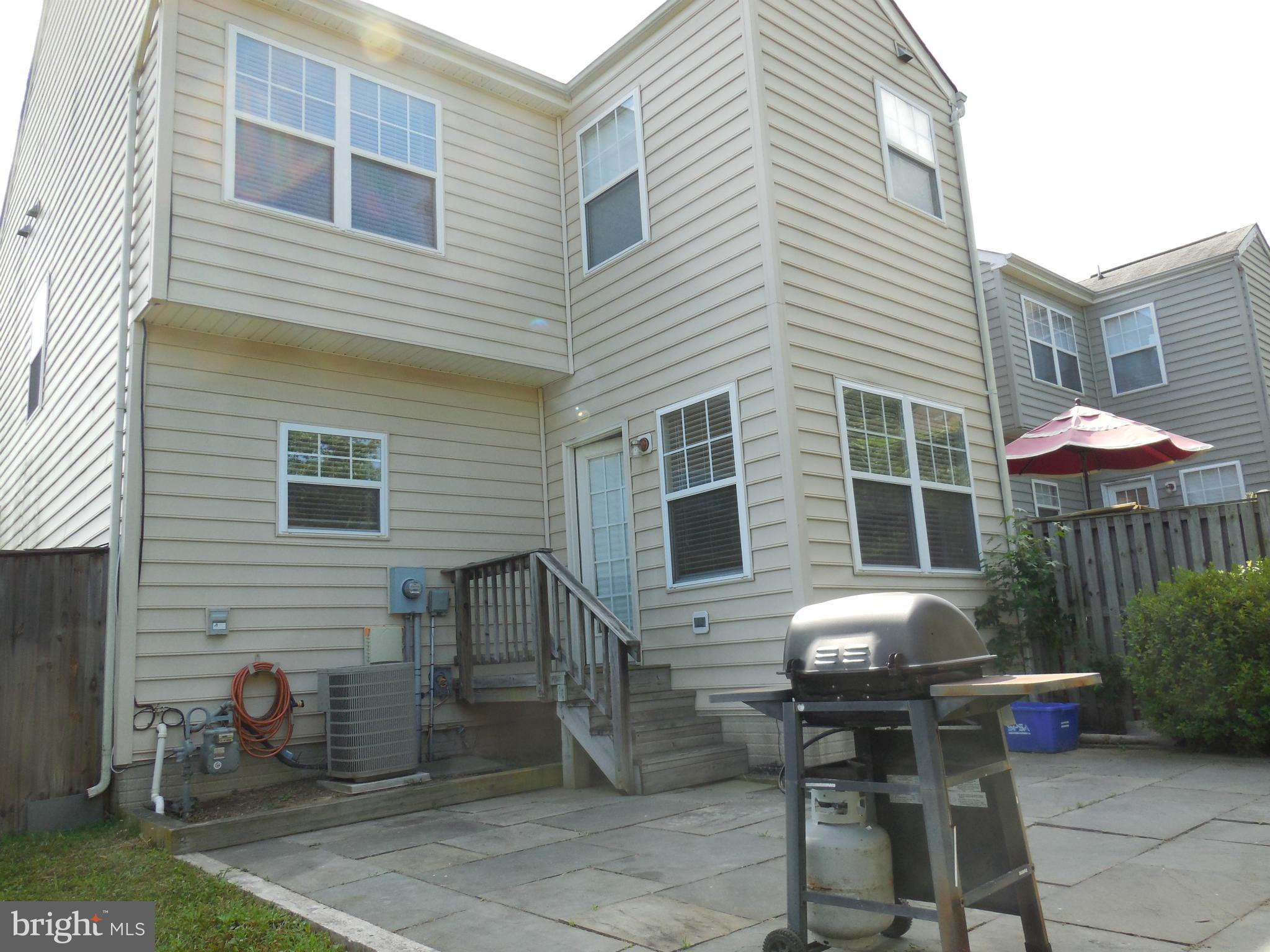 RIVER OAKS - Residential