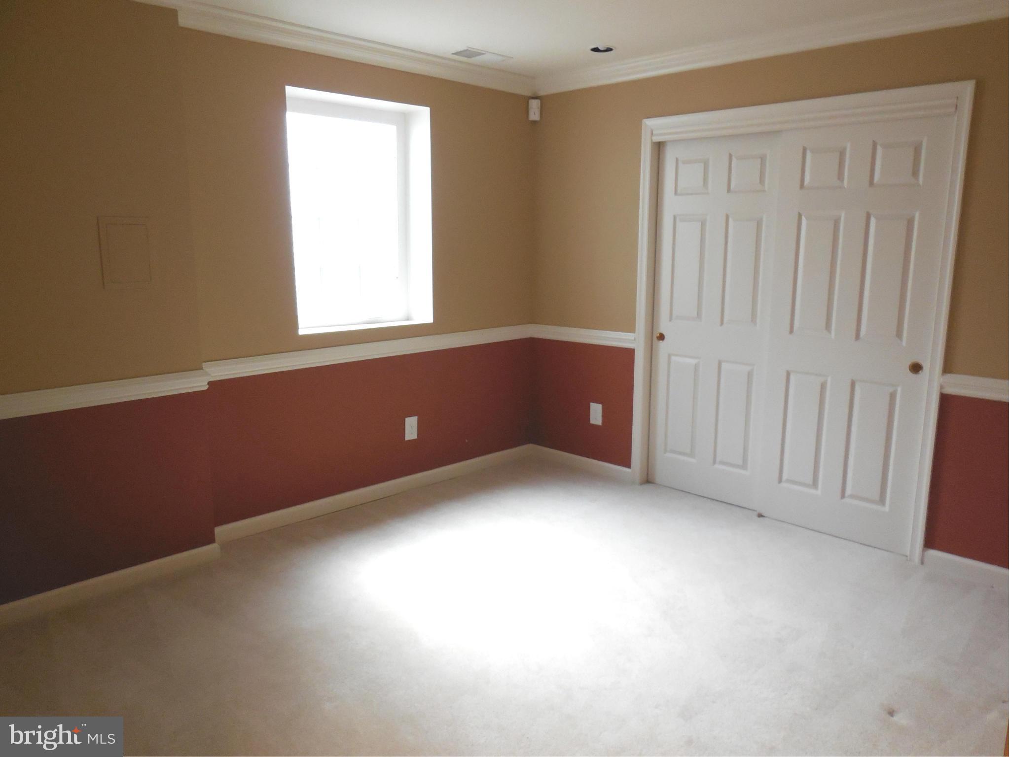 RIVER OAKS - Residential