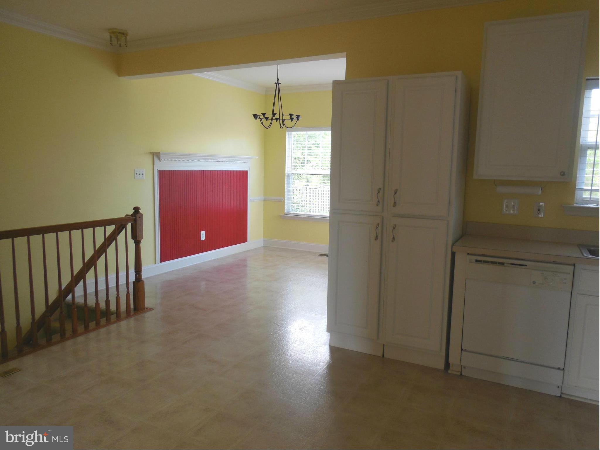 RIVER OAKS - Residential