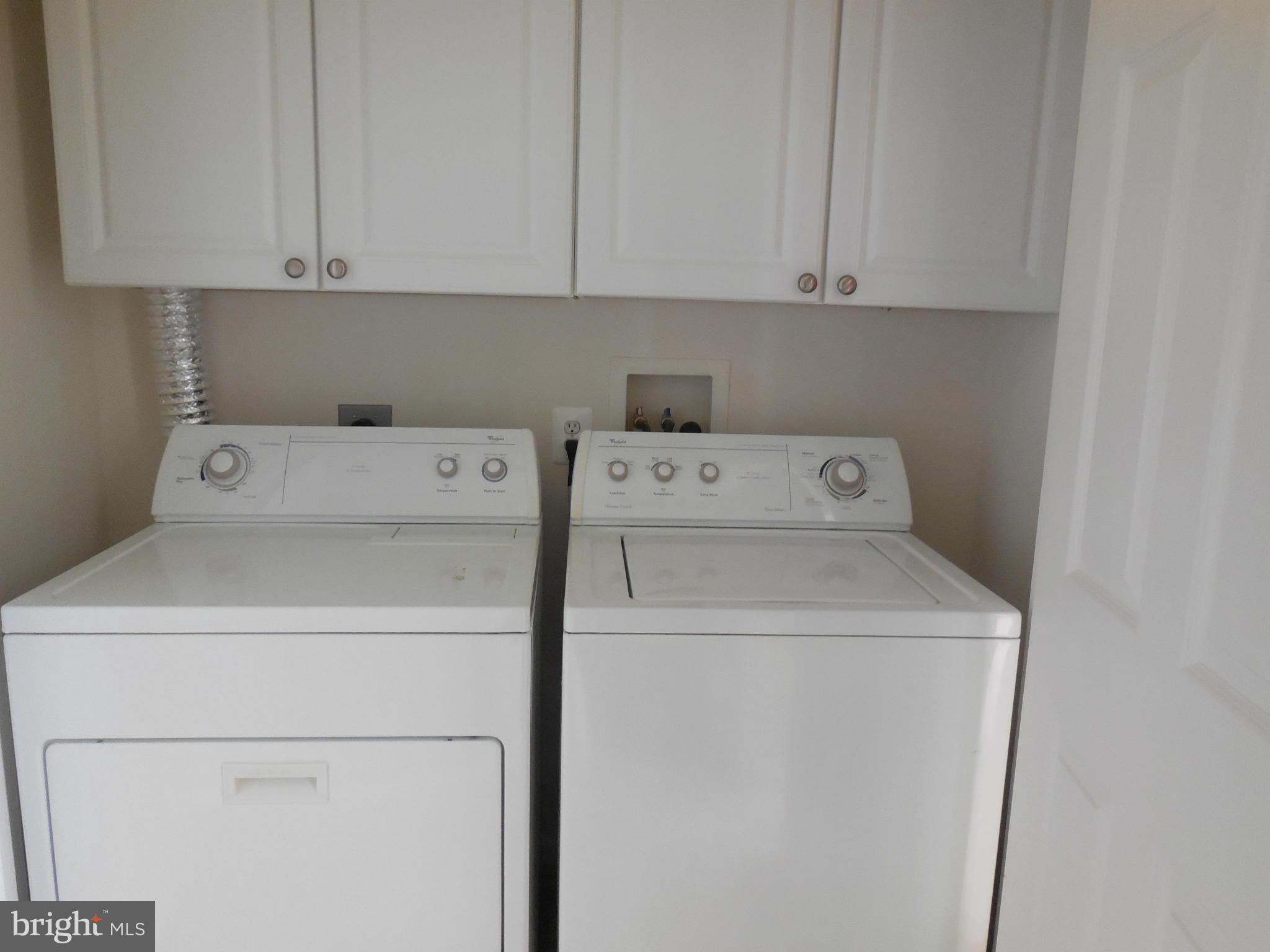 RIVER OAKS - Residential