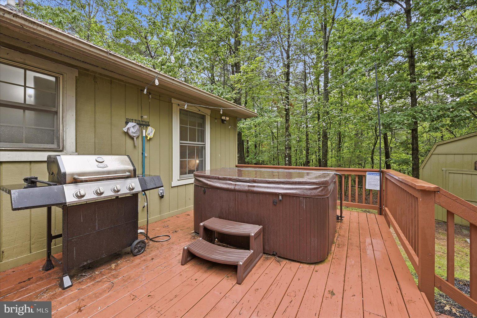 MOUNTAIN VIEW - Residential