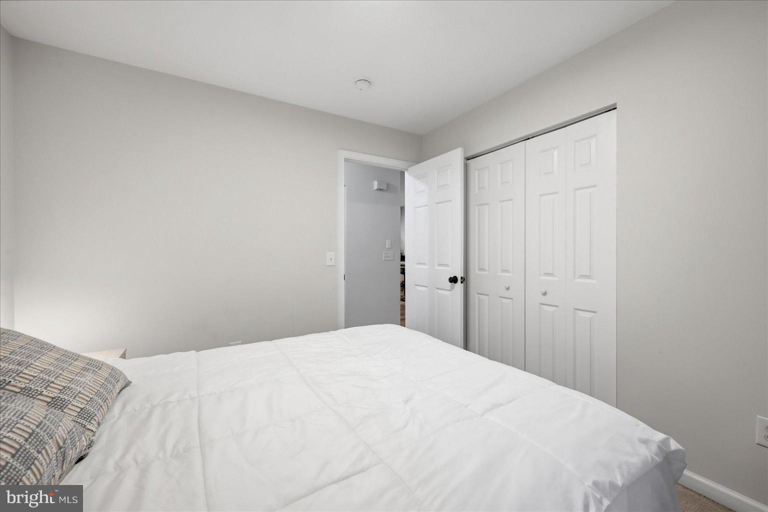 MOUNTAIN VIEW - Residential