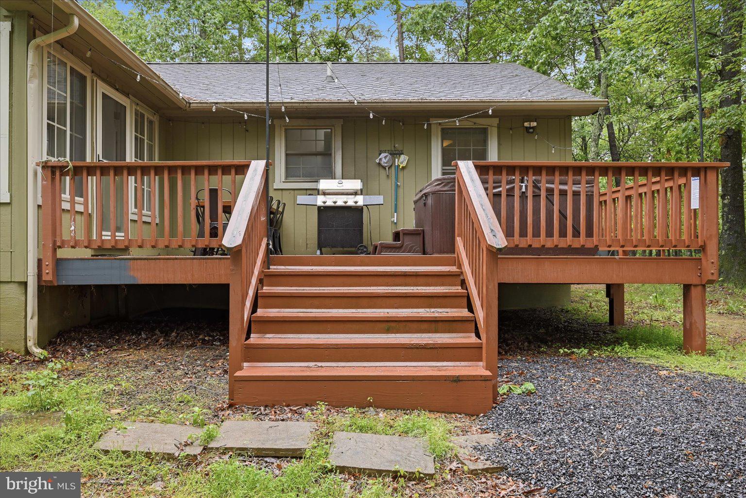 MOUNTAIN VIEW - Residential