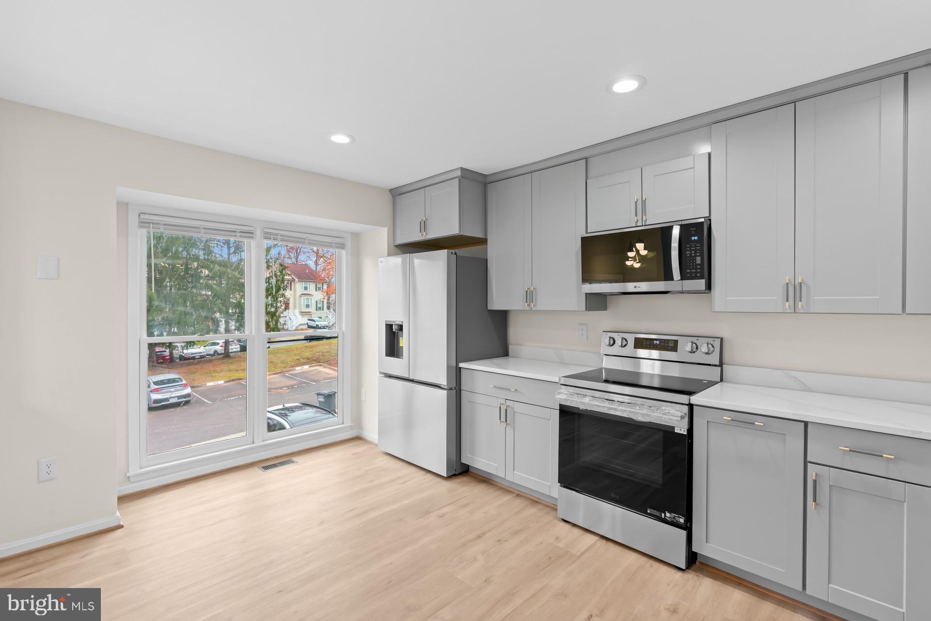 HERITAGE FOREST - Residential Lease