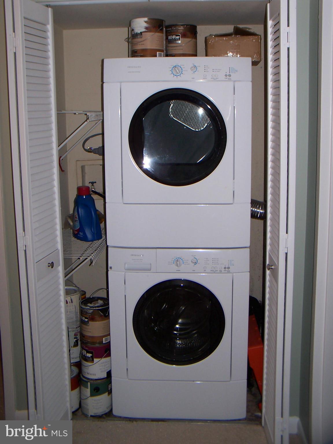 SHADOWOOD - Residential Lease