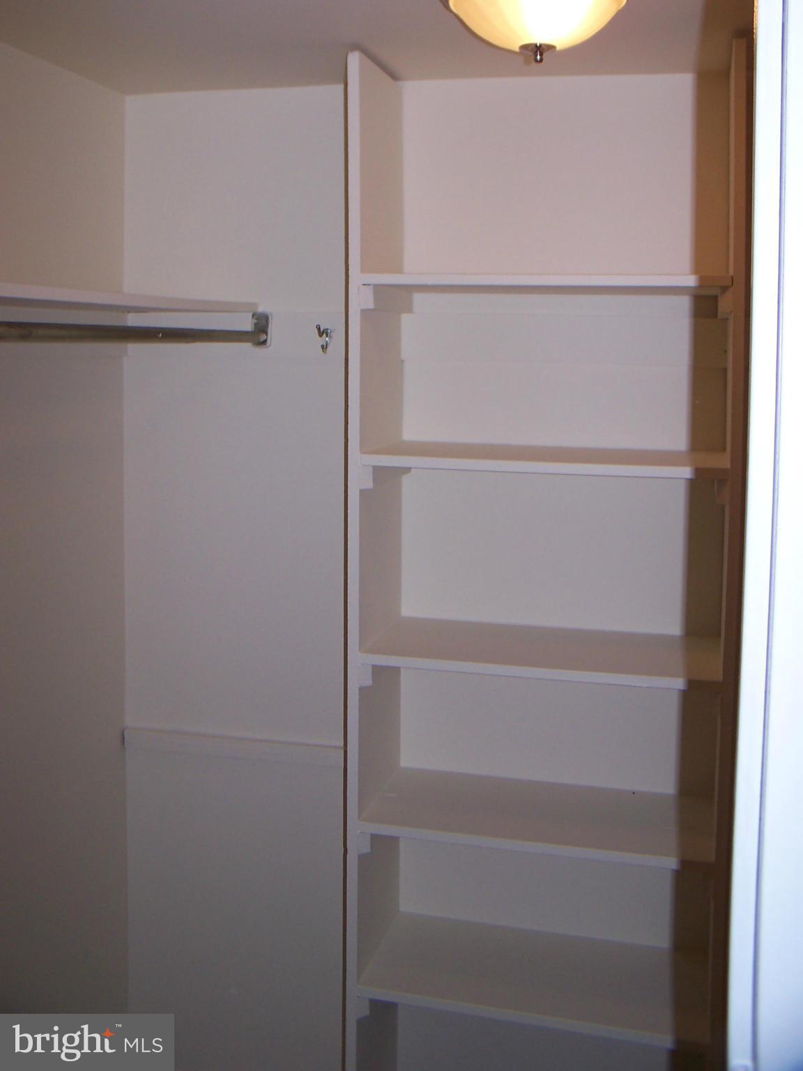 SHADOWOOD - Residential Lease