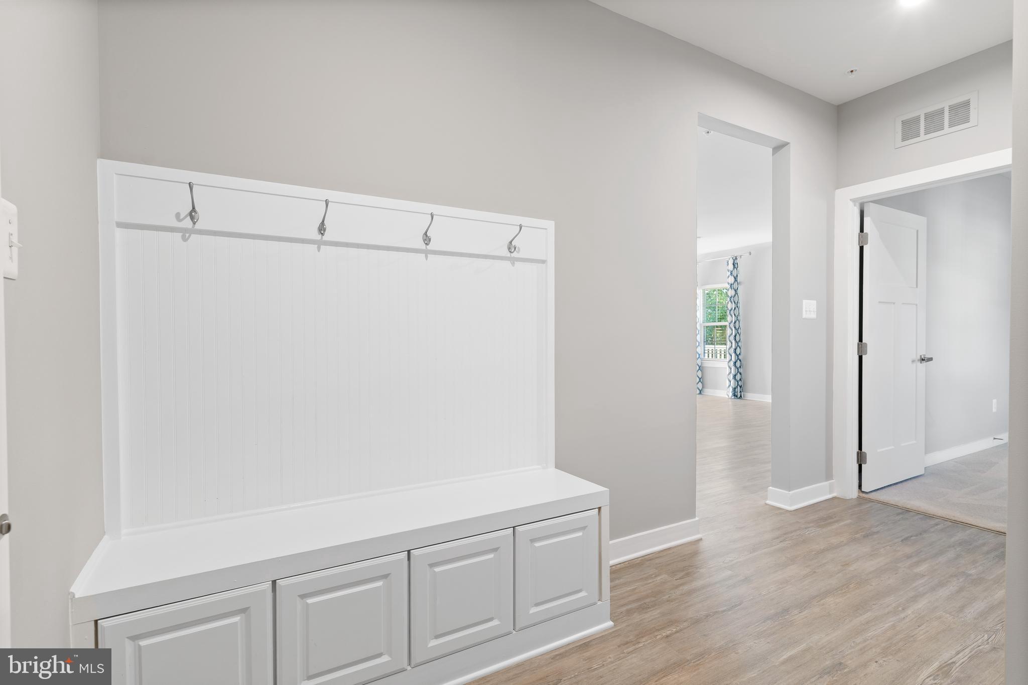 CHRISTOPHER POINTE - Residential