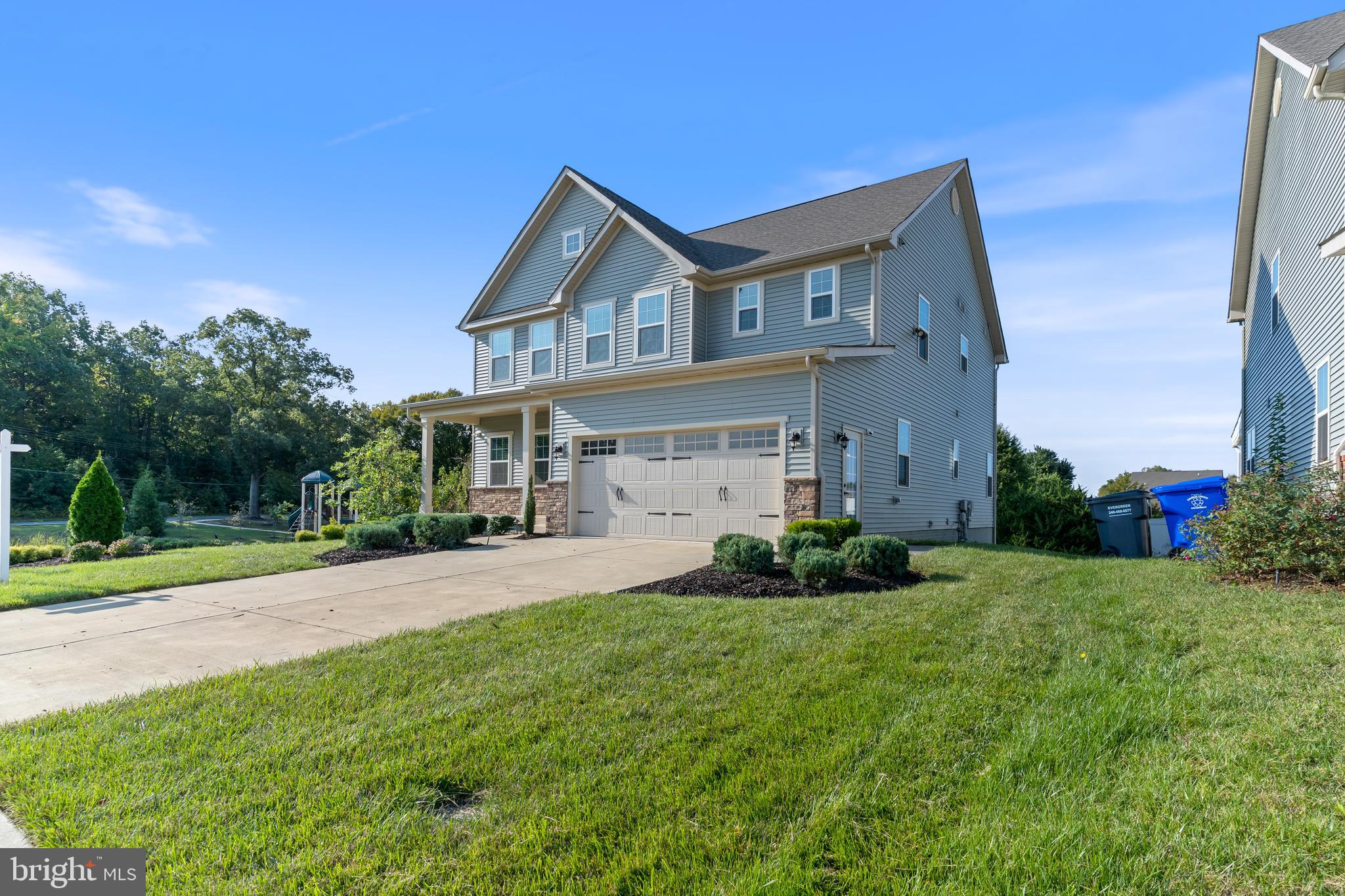 10602 STARFIRE LN