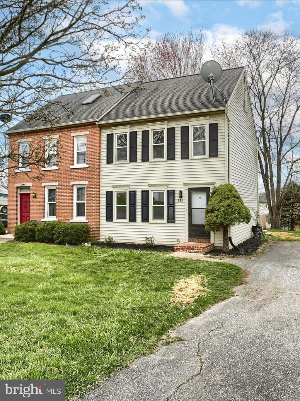 Photo of 424 Judie Lane, Lancaster, PA 17603 (MLS # PALA2048070)