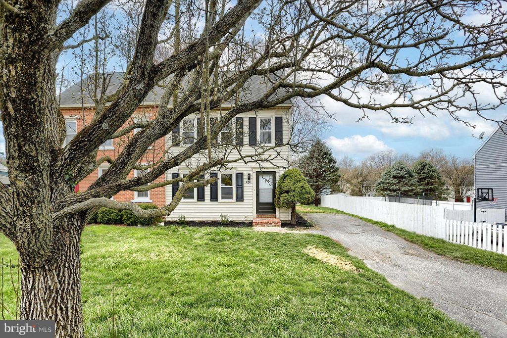 Photo of 424 Judie Lane, Lancaster, PA 17603 (MLS # PALA2048070)