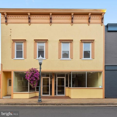 202 E MAIN STREET 204 204 FRONT ROYAL VA 22630