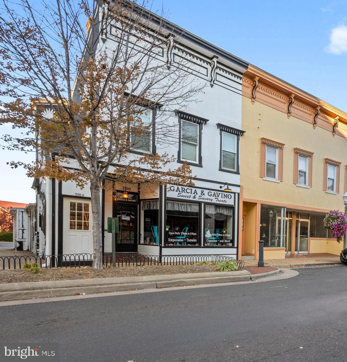 202 E MAIN STREET 204 204