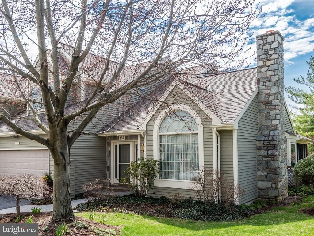 Photo of 152 Deer Ford Drive, LANCASTER, PA 17601 (MLS # PALA2083110)