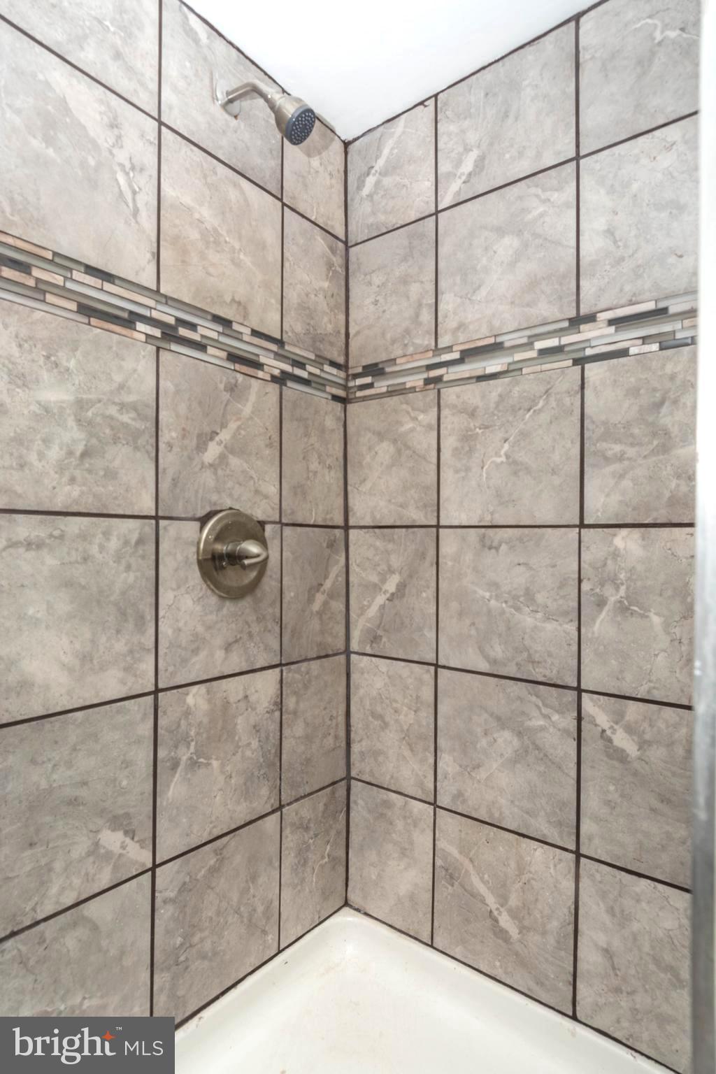 BELAIR-EDISON - Residential