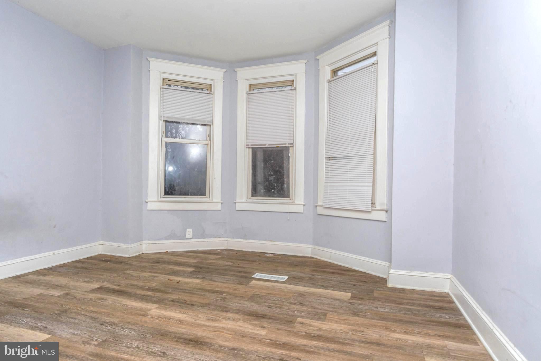 BELAIR-EDISON - Residential