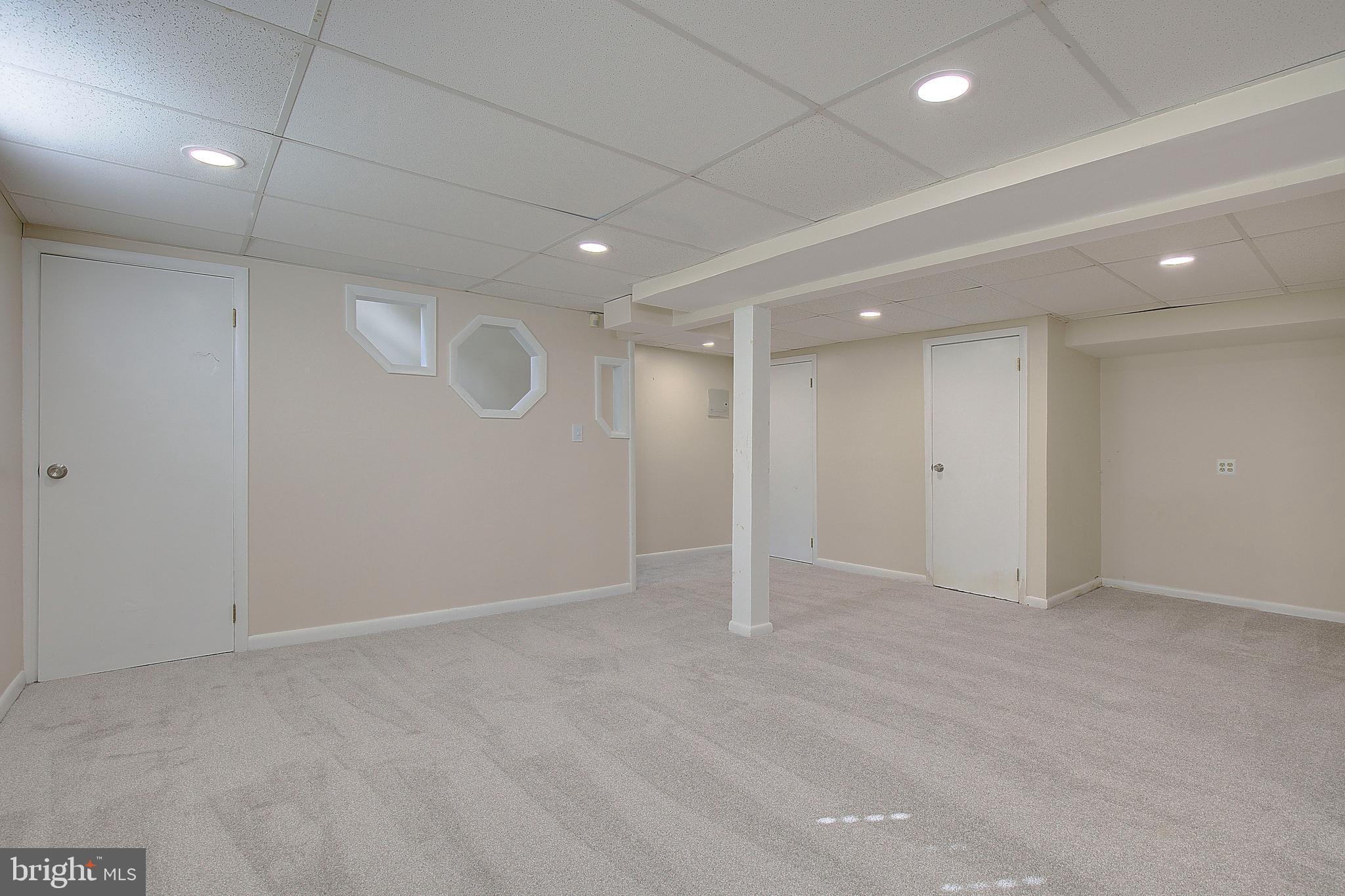 LINCOLN HEIGHTS - Residential