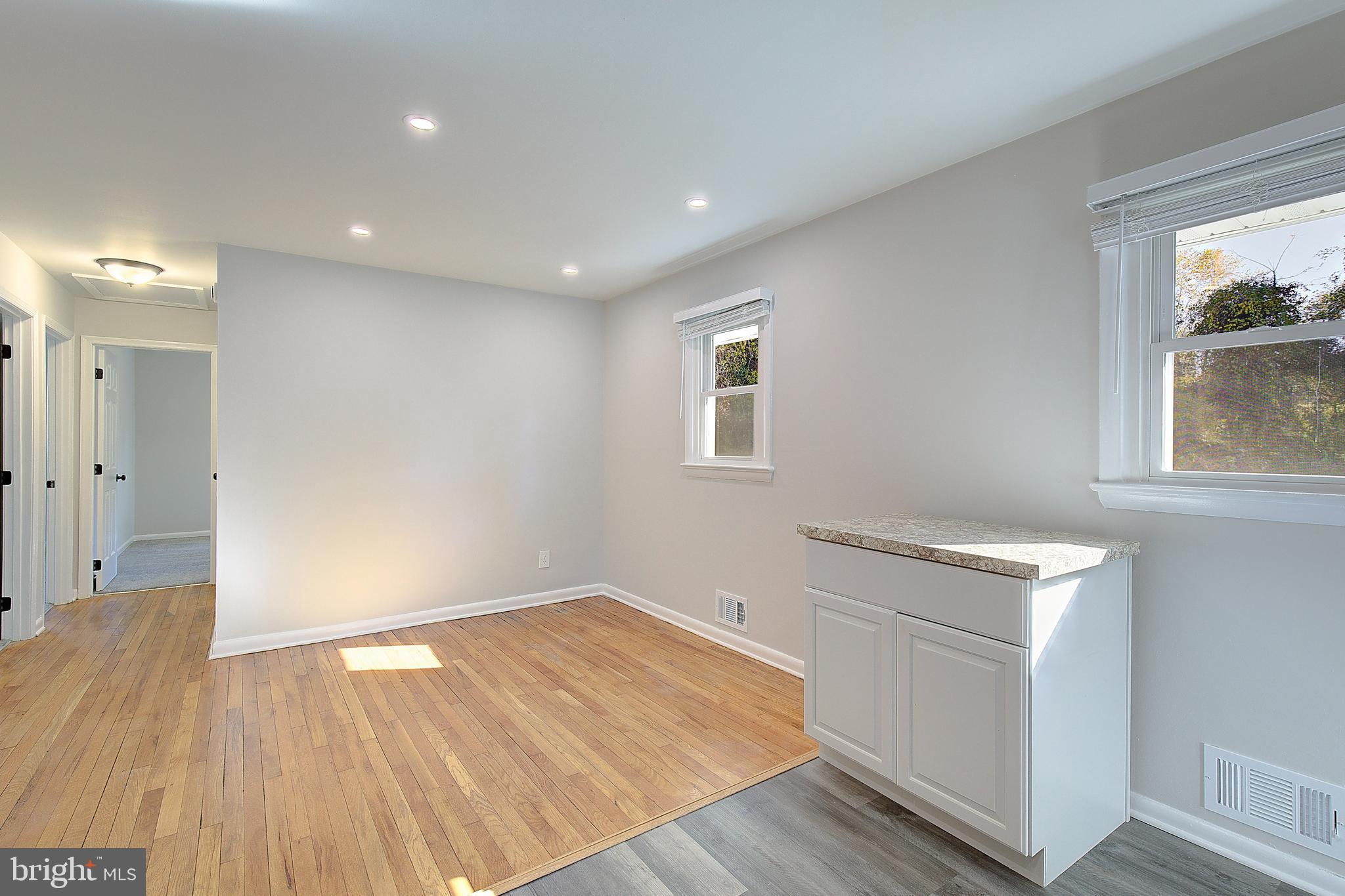 LINCOLN HEIGHTS - Residential