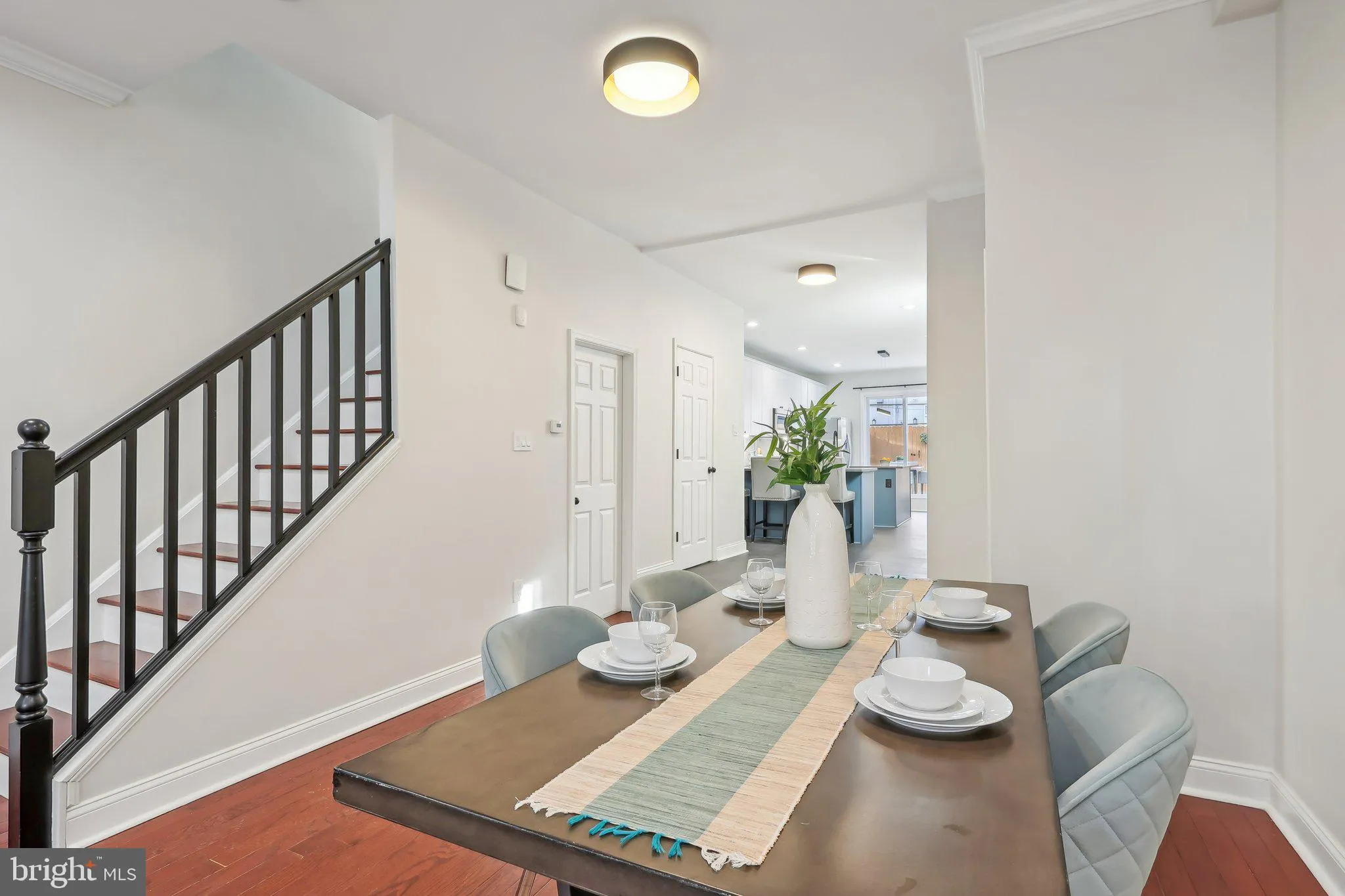 Philadelphia, Pennsylvania 19146, United States, 4 Bedrooms Bedrooms, ,4 BathroomsBathrooms,Residential,Pending,38778